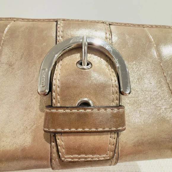 ✨👝 Coach Soho Gold Shimmery Zip Around Long Wallet with Buckle Detail - Picture 3 of 16